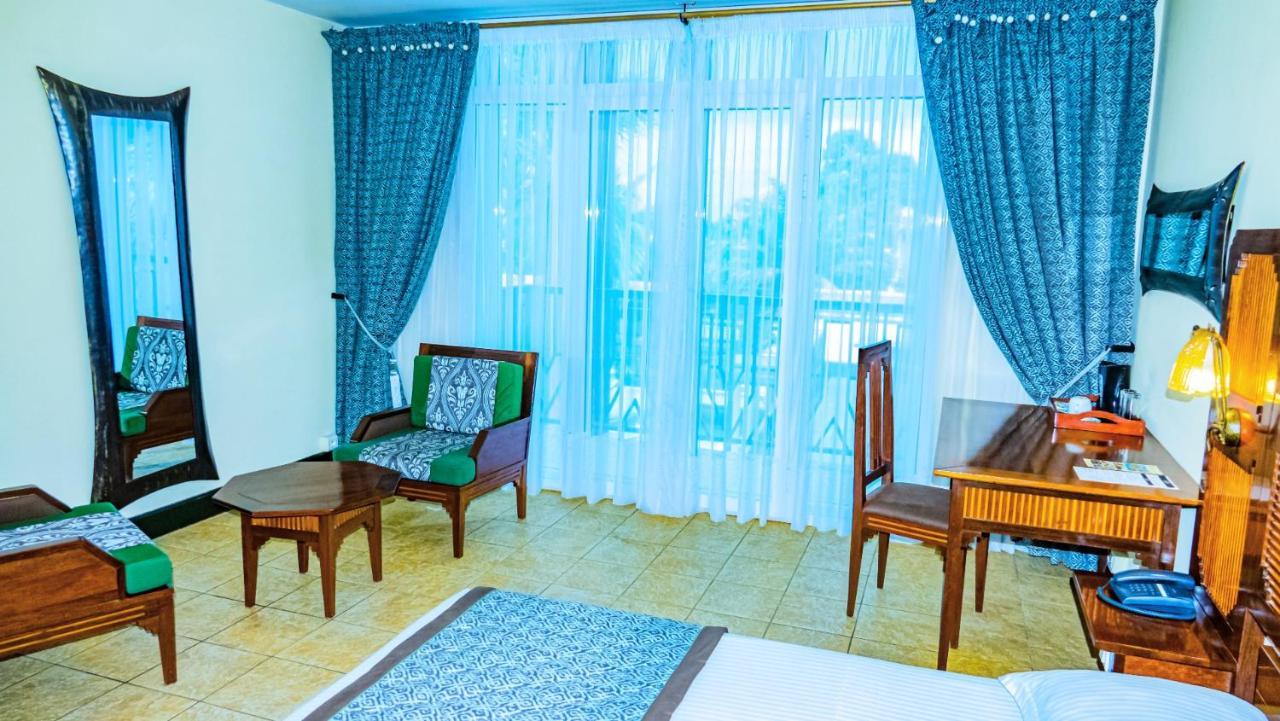 Le Grand Hotel Diego Antsiranana Eksteriør billede