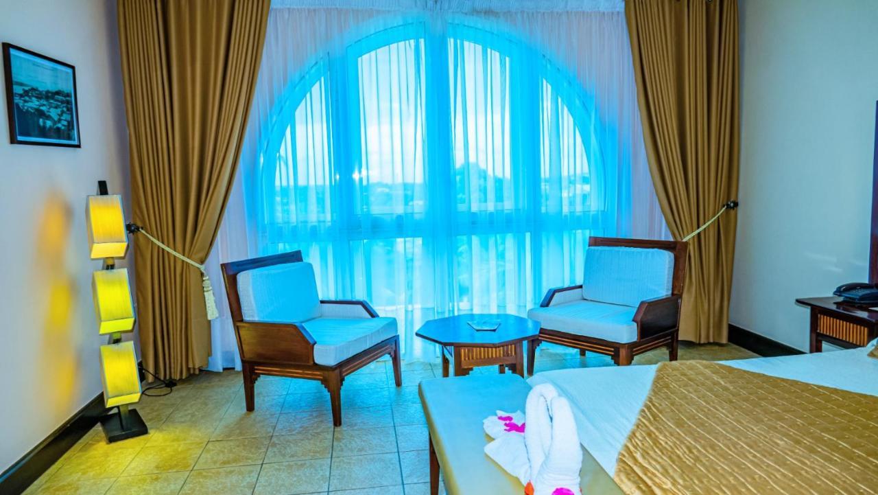 Le Grand Hotel Diego Antsiranana Eksteriør billede